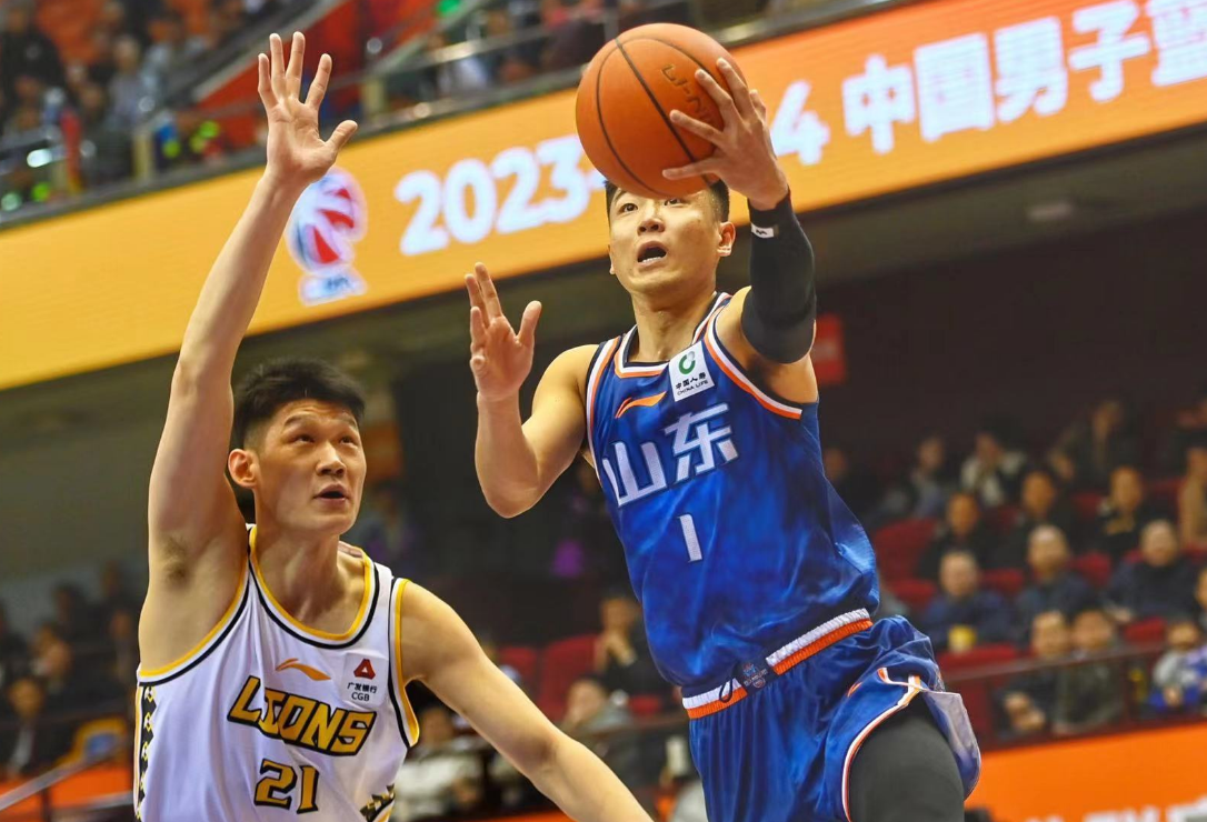 爱游戏官网-加时末段波尔图调整名单以备CBA常规赛；临场应变环节打磨；震撼外界；数据趋势出现新变化的简单介绍