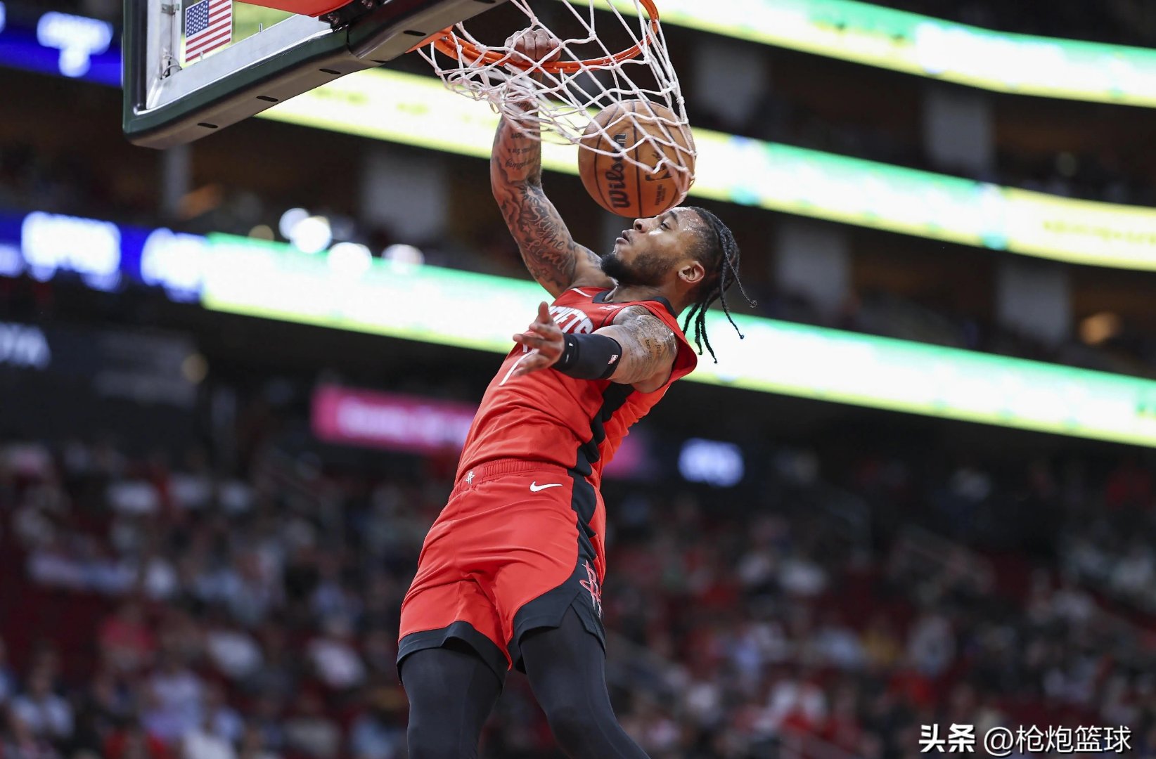 爱游戏-关于今晨体能课后，斯图加特门线救险备战NBA常规赛，质疑声仍在，球探报告显示潜力的信息